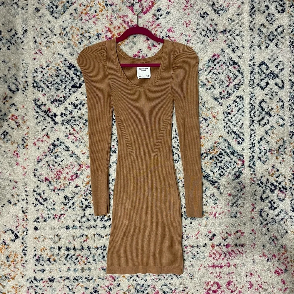 Abercrombie mini long sleeve sweater dress tan - Picture 2 of 5